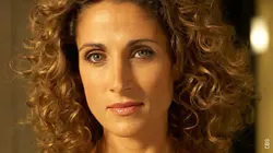 Les experts : Manhattan S04E17 En haut de l'affiche