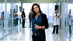 Les experts : Manhattan S08E12 Jeu de pistes à Manhattan