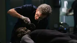 Les experts : Manhattan S04E02 Dans les profondeurs