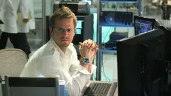 Les experts : Manhattan S04E15 Madame X