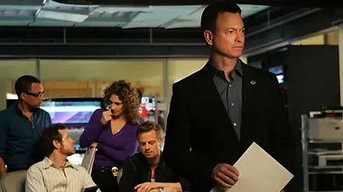 Les experts : Manhattan S05E08 Mon nom est Mac Taylor