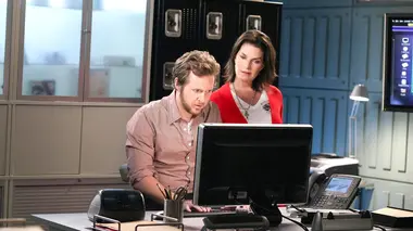 Les experts : Manhattan S07E02 La mort en face