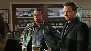 Les experts : Manhattan S07E17 Tableau d'honneur