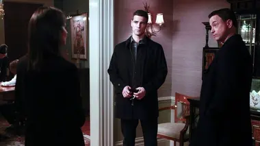 Les experts : Manhattan S08E11 La guerre des nerfs