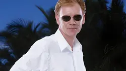 Les experts : Miami S02E14 A l'épreuve du feu