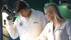 Les experts : Miami S03E17 En plein vol