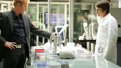 Les experts : Miami S01E07 A bout de souffle