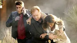 Les experts : Miami S08E10 Rencontre explosive