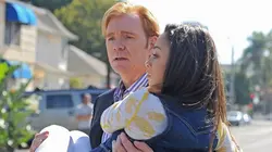 Les experts : Miami S07E11 L'autre alternative