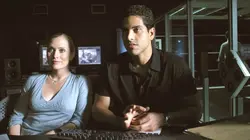 Les experts : Miami S01E12 Une empreinte de trop