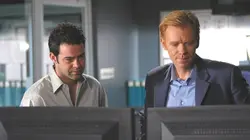 Les experts : Miami S01E13 Vapeurs stupéfiantes