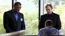 Les experts : Miami S08E07 Les disparues de Miami