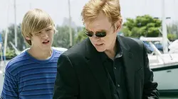 Les experts : Miami S06E01 Gènes opposés