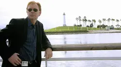 Les experts : Miami S08E18 Le crime du déshonneur