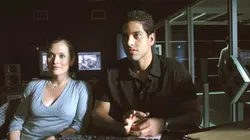 Les experts : Miami S01E12 Une empreinte de trop