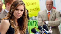 Les experts : Miami S10E09 Le sang de nos vingt ans en streaming