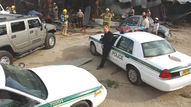Les experts : Miami S01E23 Si loin, si proche