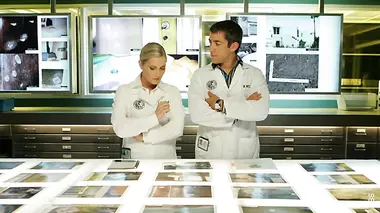 Les experts : Miami S03E16 Chasse à l'homme