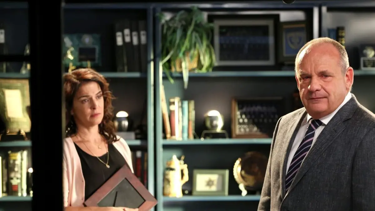 Visuel de Les experts S01E07 Petits meurtres en famille