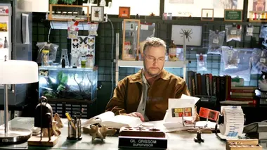 Les experts S06E10 Fragile