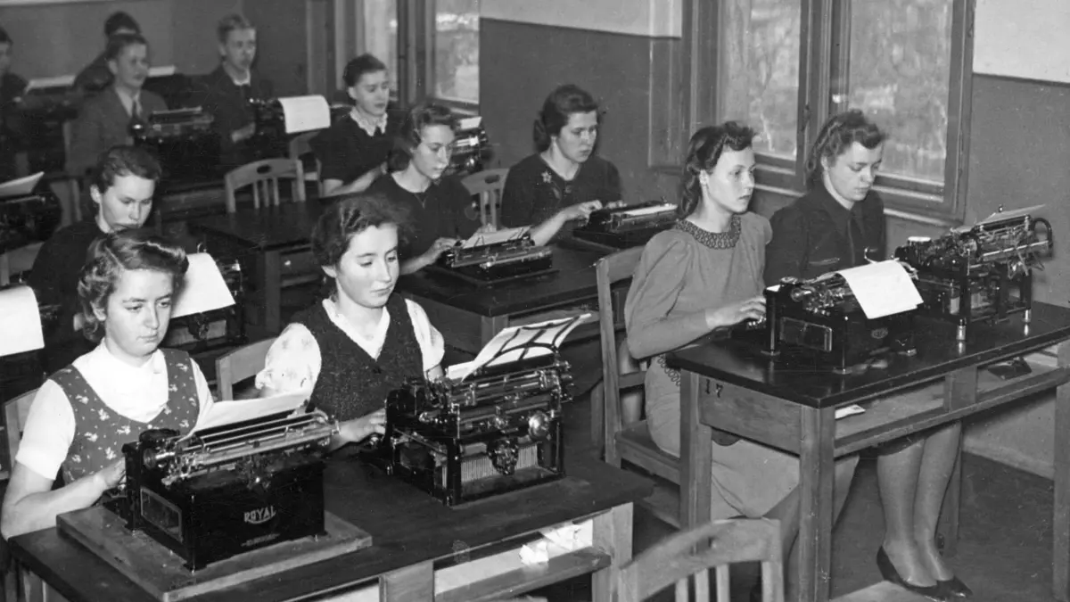 Les femmes dans le projet nazi La guerre des femmes (1939-1945)