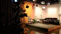 Les feux de l'amour  E5697