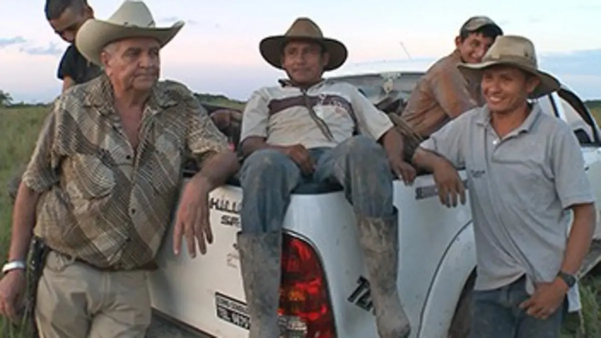 Les forçats de la route E03 Colombie : Cowboys et guérilla