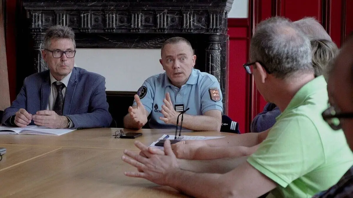 Les gendarmes et le territoire