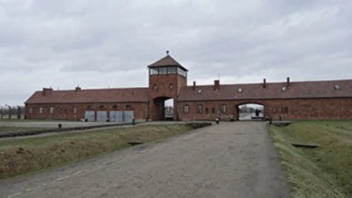 Les grandes évasions E03 Auschwitz