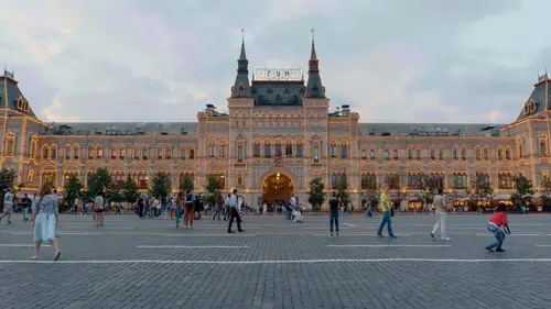 Les grands magasins, ces temples du rêve Le Goum de Moscou