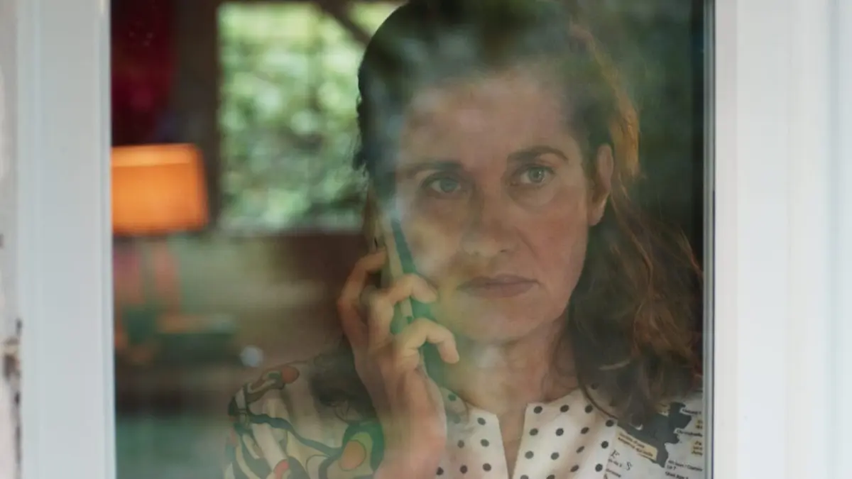 Les hautes herbes S01E01
