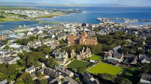 Les îles de Sa Majesté S02E05 Les Orcades