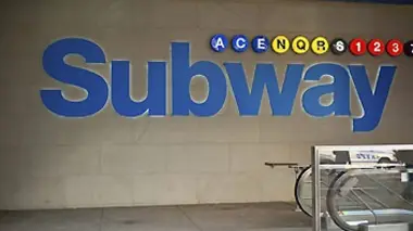 Une station de métro ultra-moderne