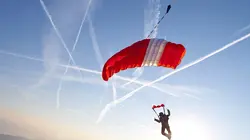 Les indestructibles Electrocuté dans les airs