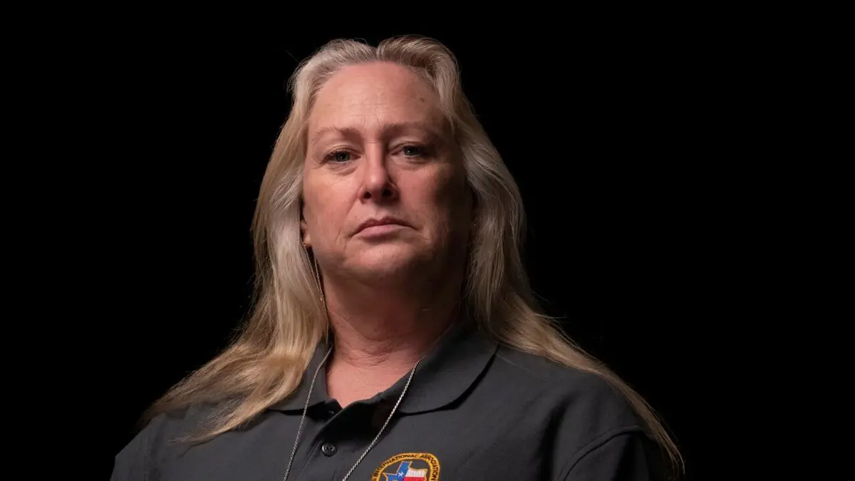 Les liens du mensonge Un meurtre-suicide