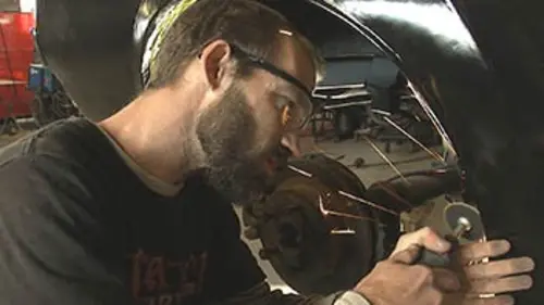 Les maîtres de l'auto S02E16 Design extrême