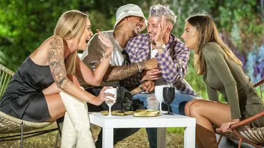 Les Marseillais vs le reste du monde