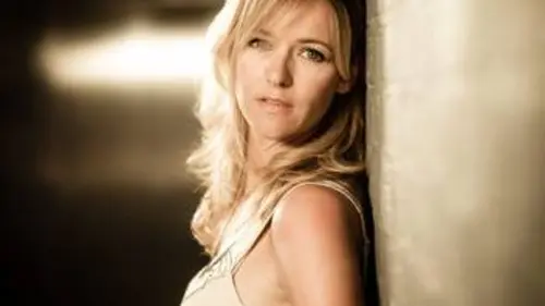 Les mystères de l'amour S01E05 Mensonges