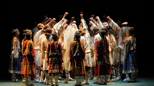 Les Noces et Le Sacre du printemps