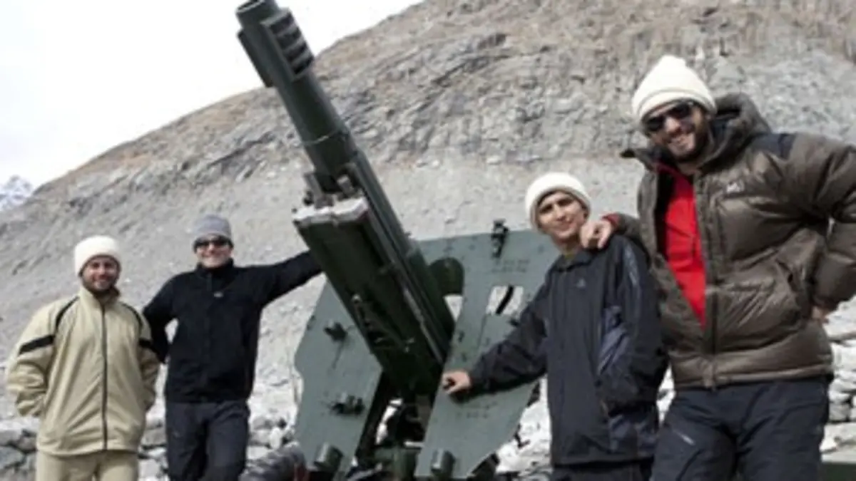 Les nouveaux explorateurs Diego Bunuel et l'armée pakistanaise