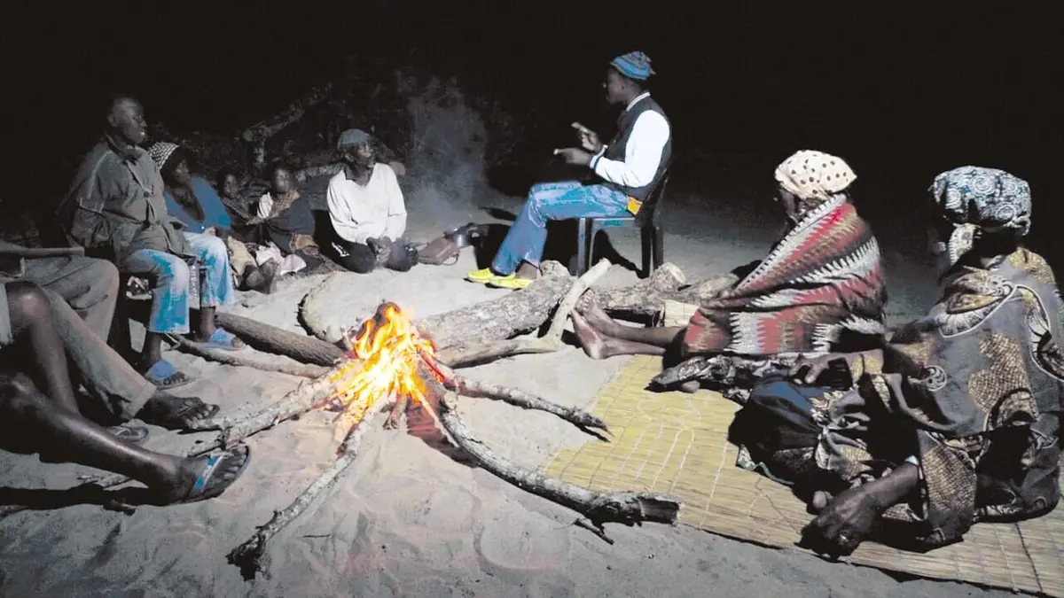 Les nuits sentent encore la poudre à canon