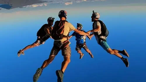 Casting Les parachutistes de l'île intense