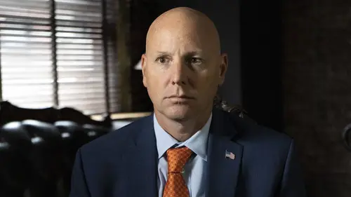 Épisodes de Les parrains invisibles