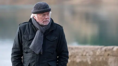 Les Pennac(s) S01E07 Mort d'un fantôme