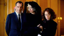 Les petits meurtres d'Agatha Christie S02E08 Pension Vanilos