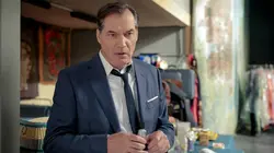 Les petits meurtres d'Agatha Christie S02E18 Le miroir se brisa