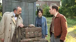 Les petits meurtres d'Agatha Christie S01E10 Un meurtre en sommeil