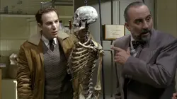 Les petits meurtres d'Agatha Christie S01E05 Le chat et les souris