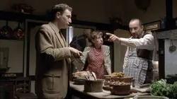 Les petits meurtres d'Agatha Christie  S01E01 Les meurtres ABC