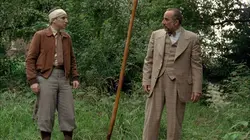 Les petits meurtres d'Agatha Christie S01E10 Un meurtre en sommeil